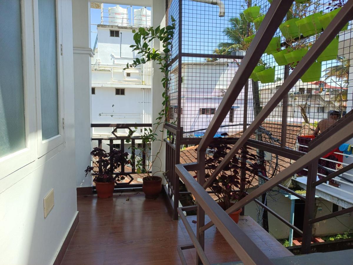 Prakriti Homestay Fortkochi Air Conditioned Rooms المظهر الخارجي الصورة